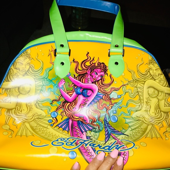 Ed Hardy bowling bag - Picture 2 of 4